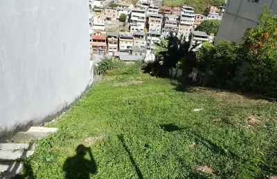 Terreno à venda na Rua Monsenhor Ferrer, Democrata, Juiz de Fora