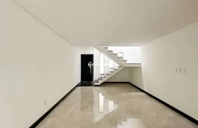 Casa com 3 quartos à venda na Rua Guido Monachesi, Aeroporto, Juiz de Fora