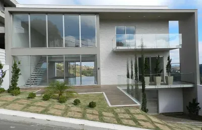 Casa em condomínio fechado com 3 quartos à venda na Rua Deputado Lahyr Tostes, Vina Del Mar, Juiz de Fora