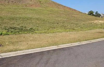 Terreno em condomínio fechado à venda na Rua Cambuí, Alphaville, Juiz de Fora