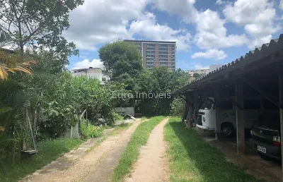 Terreno à venda na Avenida Pedro Henrique Krambeck, São Pedro, Juiz de Fora
