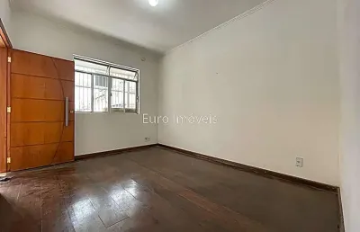 Casa com 4 quartos à venda na Rua Jonas Bastos, São Mateus, Juiz de Fora