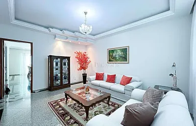 Casa com 4 quartos à venda na Rua Nicolau F. Mendes, Quintas das Avenidas, Juiz de Fora
