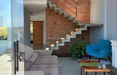 Casa em condomínio fechado com 4 quartos à venda na Rua Francisco Malaquias Tavares (Jd Emaus), Grama, Juiz de Fora