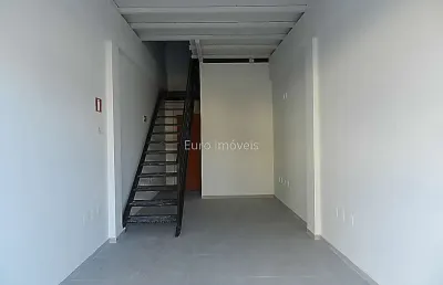 Ponto comercial à venda na Rua Josué de Queiroz, Santa Terezinha, Juiz de Fora