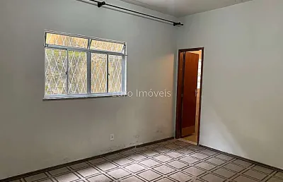 Casa com 6 quartos à venda na Rua Barão de São Marcelino, Passos, Juiz de Fora