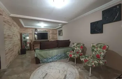 Casa com 4 quartos à venda na Rua Josefina Lawal Surerus, Borboleta, Juiz de Fora