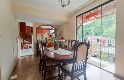 Casa com 4 quartos à venda na Rua Júlio Menini, Borboleta, Juiz de Fora
