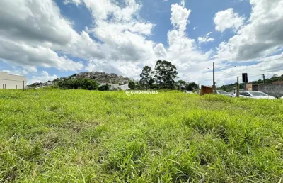 Terreno à venda no São Pedro, Juiz de Fora 