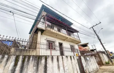 Casa com 3 quartos à venda na Rua José Venâncio Rabello, Santos Dumont, Juiz de Fora