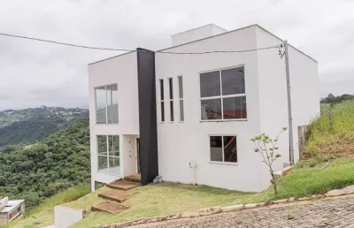 Casa em condomínio fechado com 4 quartos à venda no Salvaterra, Juiz de Fora 