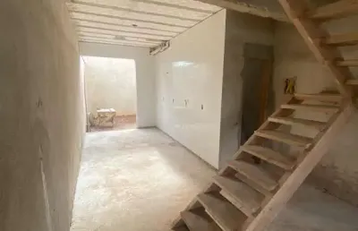 Casa em condomínio fechado com 2 quartos à venda na Rua Maria Aparecida Baessa Rispoli, São Pedro, Juiz de Fora