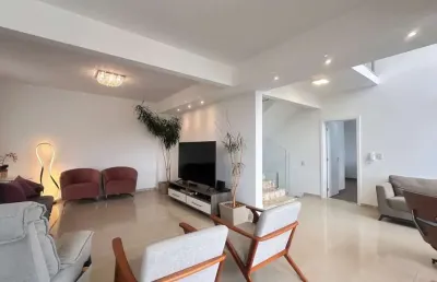 Casa em condomínio fechado com 4 quartos à venda no Aeroporto, Juiz de Fora 