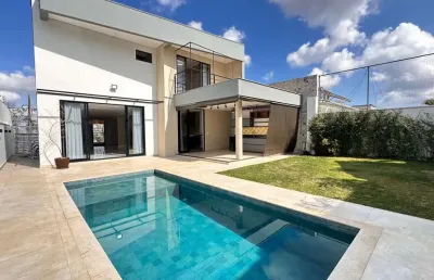 Casa 298m, 3 suítes, piscina, no condomínio são  lucas, mg.