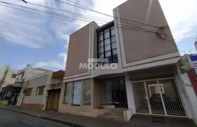 Prédio para alugar na Rua Machado de Assis, --, Centro, Uberlândia