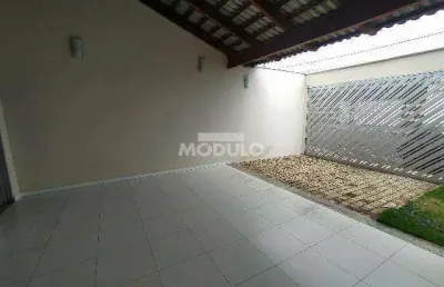 Casa residencial para locação no bairro jardim patrícia