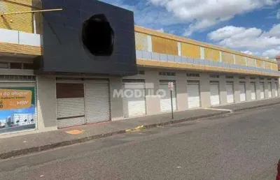 Barracão / Galpão / Depósito para alugar na Avenida Monsenhor Eduardo, --, Bom Jesus, Uberlândia