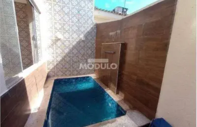 Casa com 3 quartos à venda na Avenida Amazonas, --, Brasil, Uberlândia