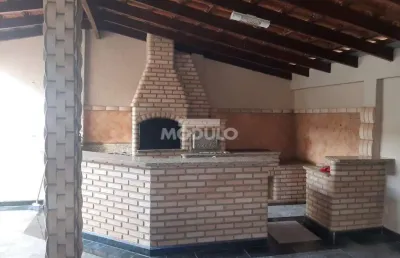 Casa com 2 quartos à venda na Rua Conrado de Brito, --, Alto Umuarama, Uberlândia