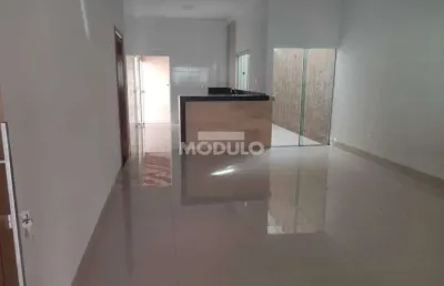 Casa residencial à venda, 3 quartos, 1 suíte, 4 vagas, santa rosa - uberlândia/mg