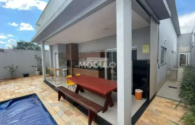 Exelente casa com fino acabamento toda montada no jardim sul