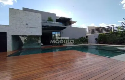 Casa com 5 quartos à venda na Rua das Juritis, --, Cidade Jardim, Uberlândia