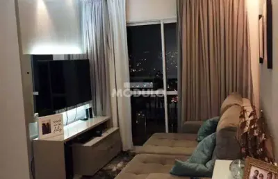 Apartamento mobiliado para locação no centro da cidade