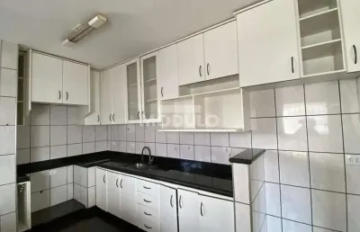Cobertura residencial para locação bairro maracanã.