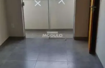 Apartamento com 2 quartos à venda na Avenida Professora Juvenília dos Santos, --, Santa Mônica, Uberlândia