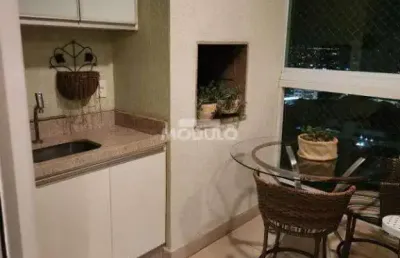 Apartamento com 3 quartos à venda na Avenida Cesário Alvim, --, Centro, Uberlândia