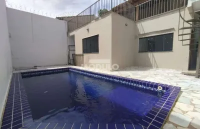 Excelente sobrado com otimo acabamento no vigilato pereira
