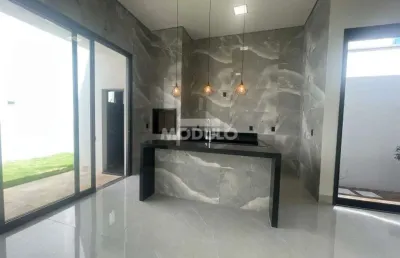 Casa com 3 quartos à venda na Rua Horizonte, --, Alto Umuarama, Uberlândia