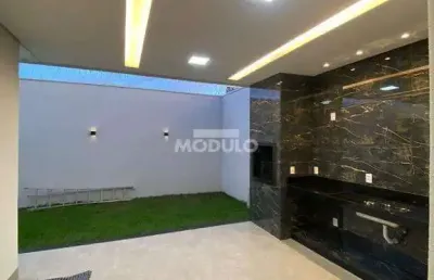 Casa residencial à venda, 3 quartos, 3 suítes, 2 vagas, granada - uberlândia/mg