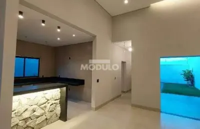 Casa residencial à venda, 3 quartos, 1 suíte, 2 vagas, alto umuarama - uberlândia/mg