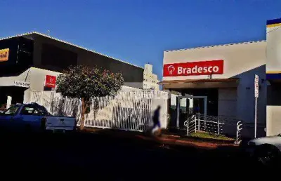 Ponto comercial para alugar na Avenida Vasconcelos Costa, --, Martins, Uberlândia