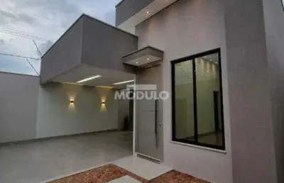 Casa residencial à venda, 3 quartos, 2 suítes, 2 vagas, grand ville - uberlândia/mg