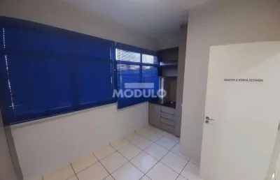 Sala comercial para alugar na Avenida Fernando Vilela, --, Martins, Uberlândia