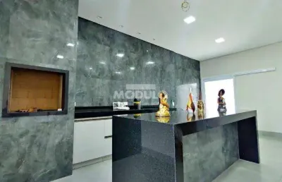 Casa residencial para locação bairro jardim inconfidência.