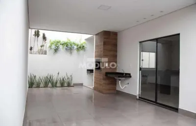 Casa residencial à venda, 3 quartos, 1 suíte, 1 vaga, vigilato pereira - uberlândia/mg