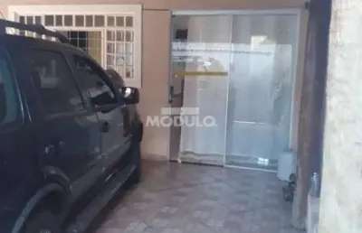 Casa residencial à venda, 3 quartos, 1 suíte, 2 vagas, jardim europa - uberlândia/mg