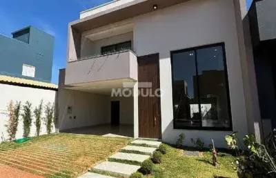 Casa residencial à venda, 3 quartos, 3 suítes, 1 vaga, grand ville - uberlândia/mg