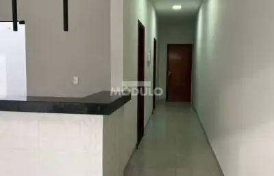 Casa residencial à venda, 2 quartos, 1 suíte, 1 vaga, loteamento portal do vale ii - uberlândia/mg
