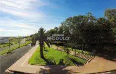 Terreno à venda na Rua Cecília Meireles, --, Jardim Ipanema I, Uberlândia