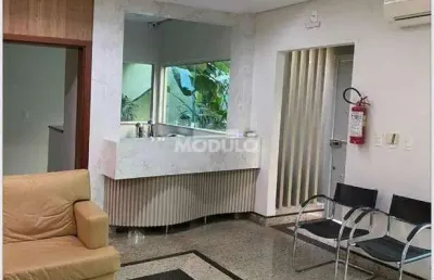 Sala comercial para alugar na Rua Quinze de Novembro, --, Fundinho, Uberlândia