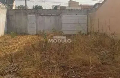 Terreno à venda na Rua Joaquim Vieira Ramos, --, Santa Rosa, Uberlândia