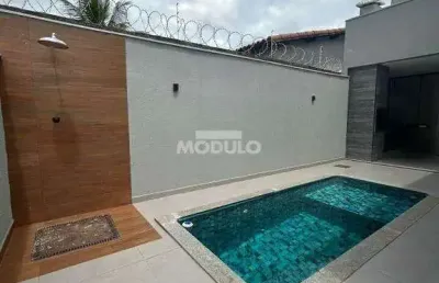 Casa jardim patricia sala pé direito duplo , 3 quartos, suite, varanda gourmet , 150 m privativo