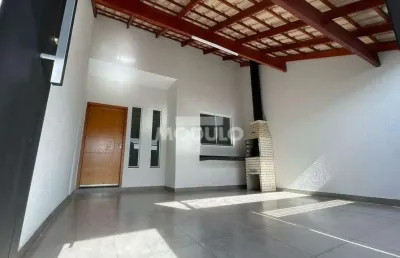 Casa residencial à venda, 2 quartos, 1 suíte, 2 vagas, laranjeiras - uberlândia/mg
