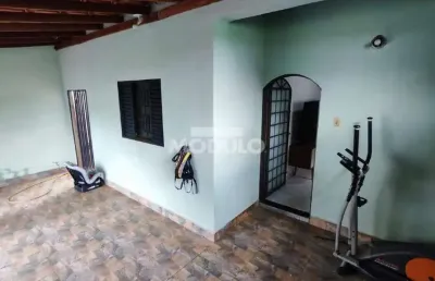 Casa residencial à venda, 3 quartos, 2 vagas, pampulha - uberlândia/mg