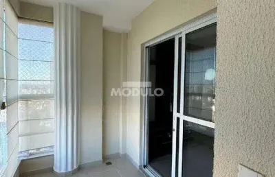 Apartamento com 3 quartos à venda na Avenida Lázara Alves Ferreira, --, Santa Mônica, Uberlândia