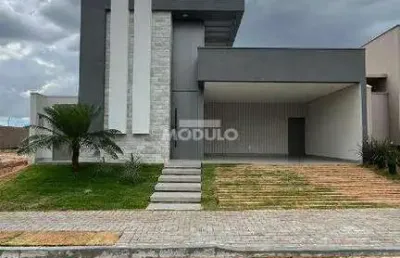 Casa em condomínio fechado com 3 quartos à venda na Avenida Vereador Carlito Cordeiro, --, Jardim Botânico, Uberlândia